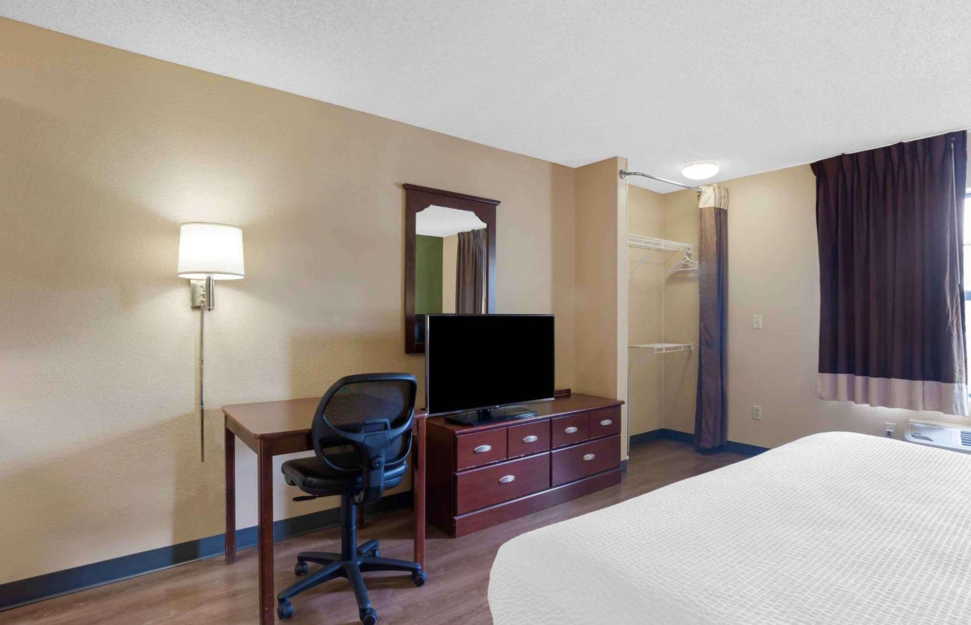 Extended Stay America Select Suites - Fayetteville - Спрингдейл Экстерьер фото