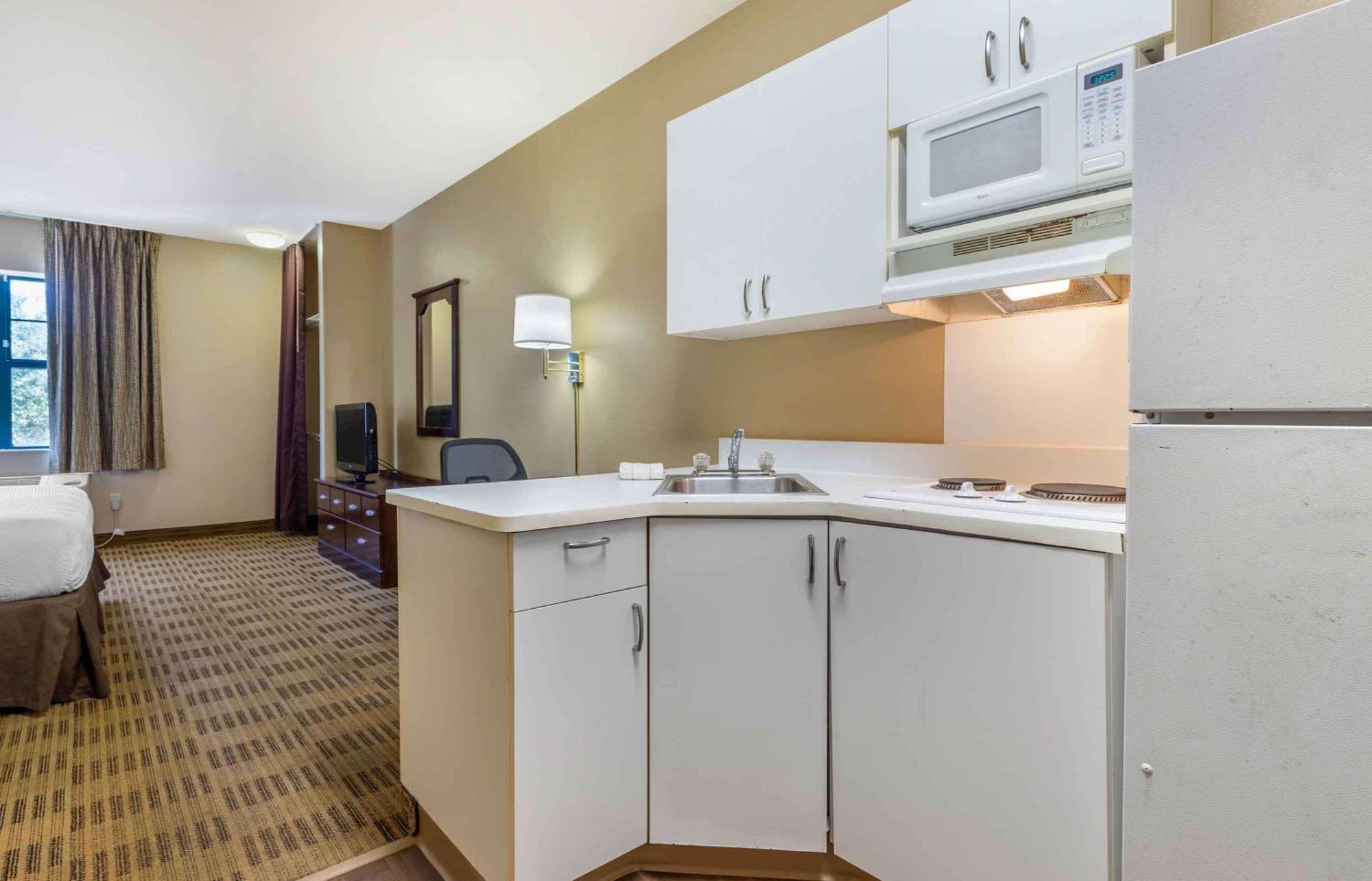 Extended Stay America Select Suites - Fayetteville - Спрингдейл Экстерьер фото